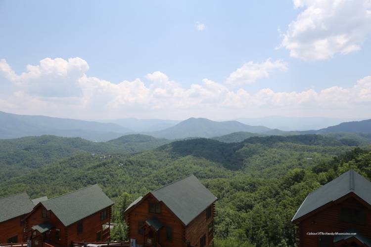 Distant view of the mountains.